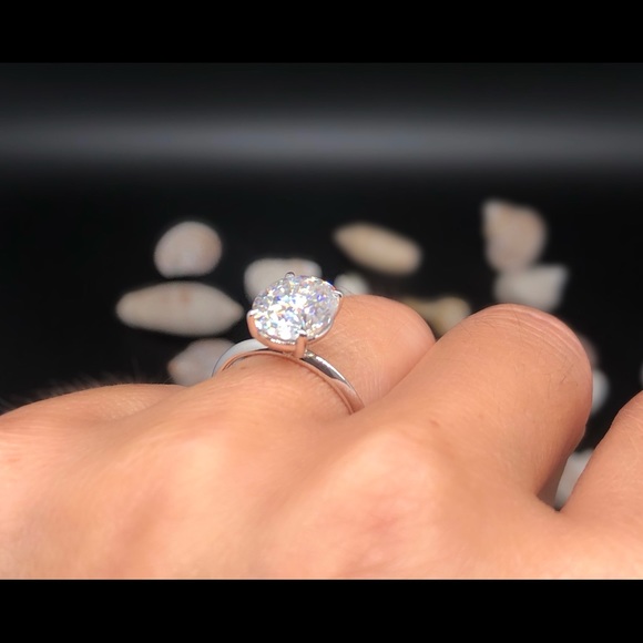 14k moissanite ring with Certificate - Picture 3 of 15